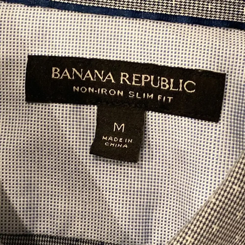 Banana Republic Non-Iron Slim Fit Button Down Long Sleeve Dress Shirt Size M